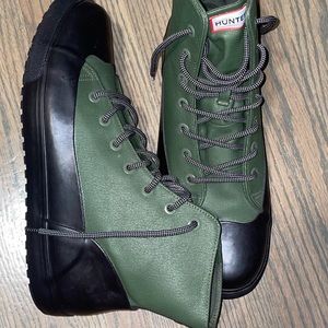 New Hunter x Target Size 12 Green and Black Boots
